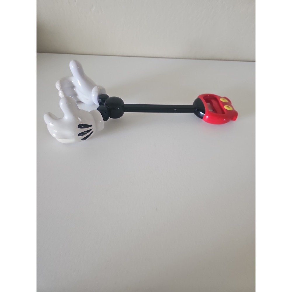 Disney Mickey Mouse Hands -  Claw Grabbers